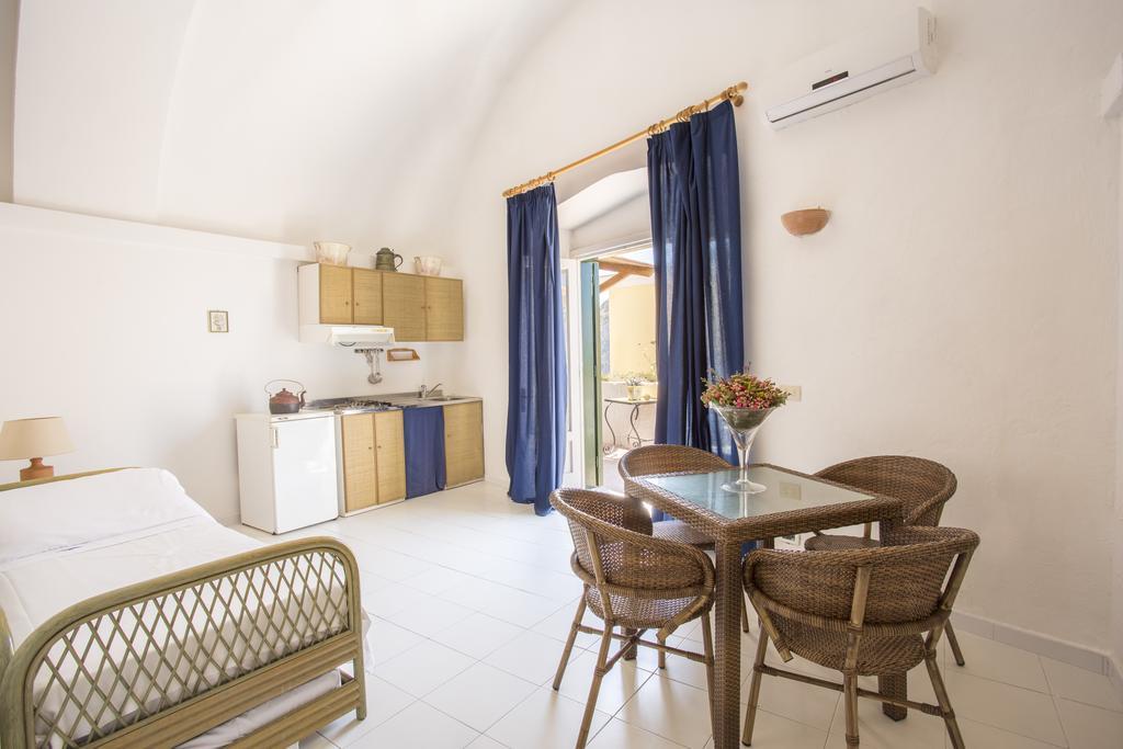 Appartamenti Casa Del Sole Sant'Angelo  外观 照片