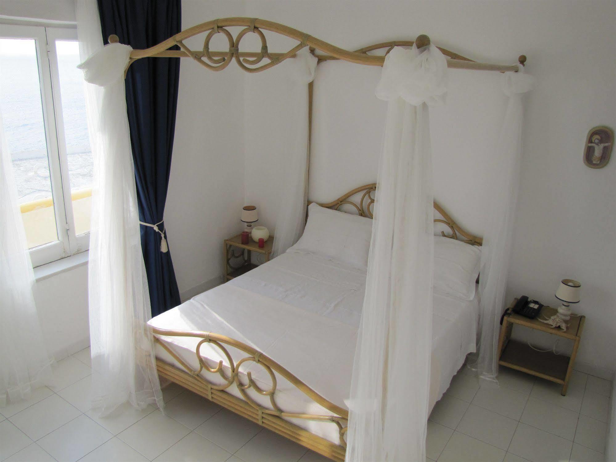 Appartamenti Casa Del Sole Sant'Angelo  外观 照片